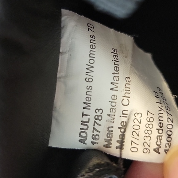 Boots - Picture 4 of 4